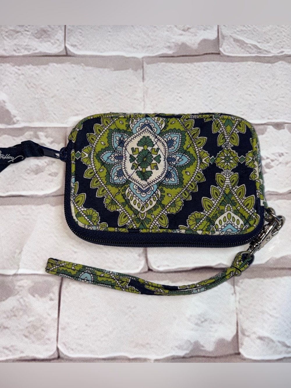 Vera Bradley Cambridge Retired Pattern Small Wristlet Wallet